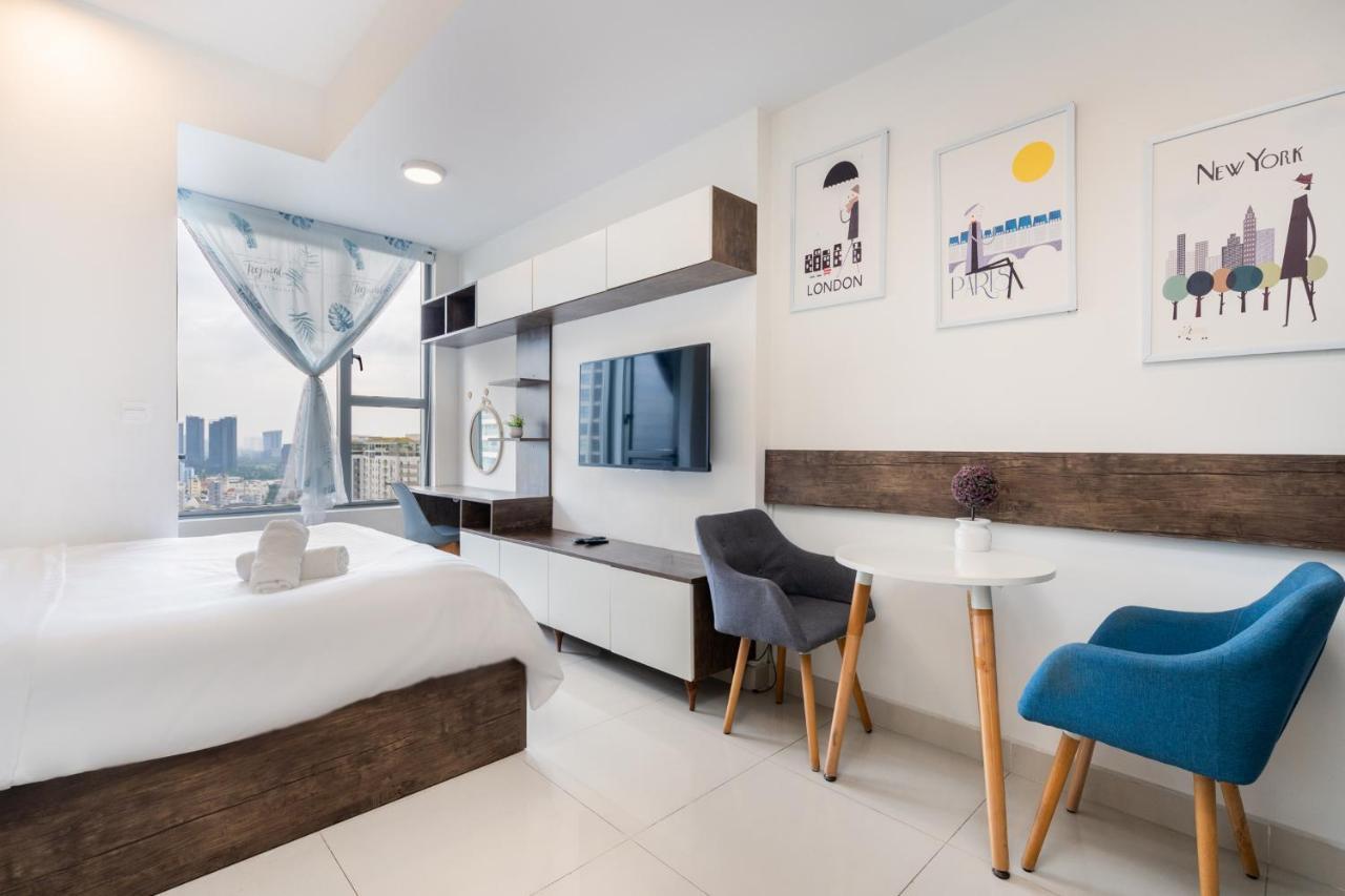 Harry'Home-River Gate- Swimming Pool- Free Pickup 5 Night Or More Ho Chi Minh-stad Buitenkant foto